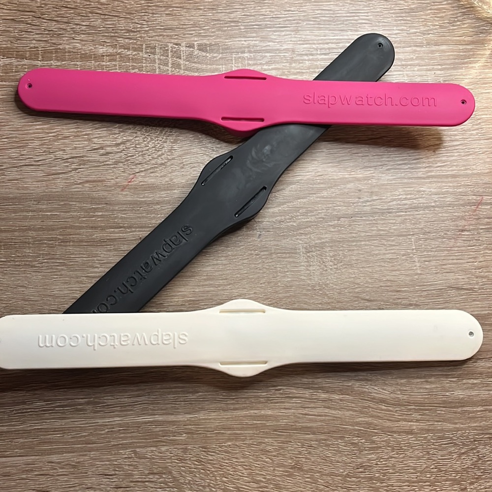 3 Slapwatch bracelets - Picture 3 of 4